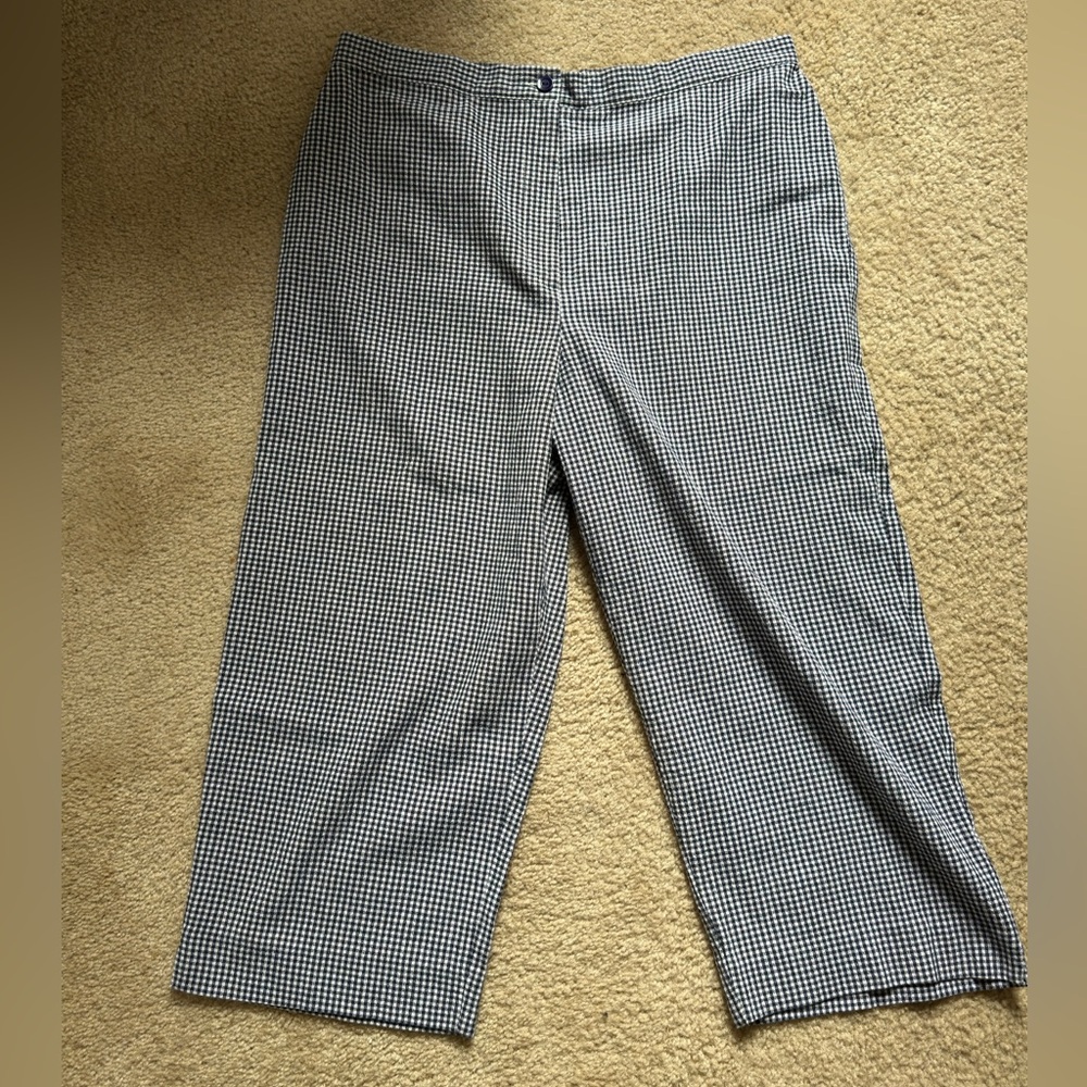 Alfred Dunner Black‎ and White Checkered Pants